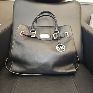 Michael Kors Black and Silver Shoulder Bag